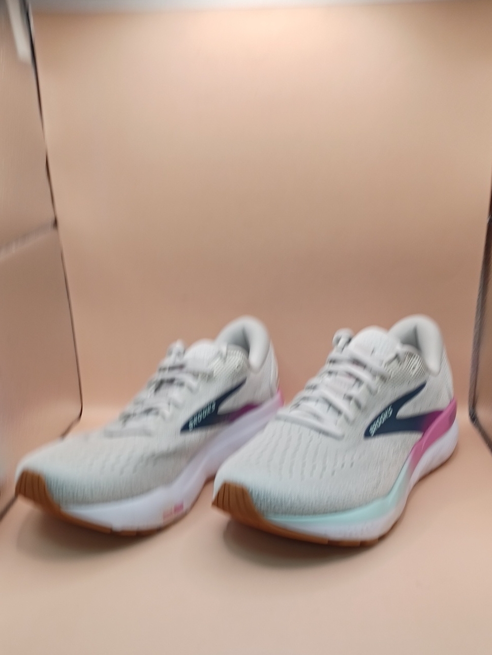 Brooks Womens Ghost 16 Sneaker-White/Grey/Blue Size 10 US